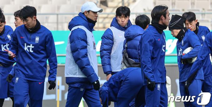 [사진] 훈련 합류한 손흥민과 이강인