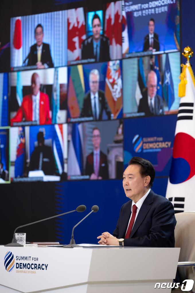 [사진] 윤 대통령 