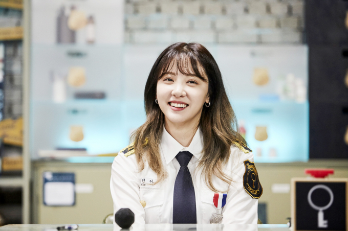기상캐스터 출신 방송인 김민아(33)가 사업가 남성과 새로운 사랑을 시작했다. /사진=디스커버리 채널 코리아, AXN 제공