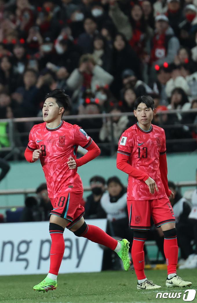 [사진] 후반 교체된 이강인