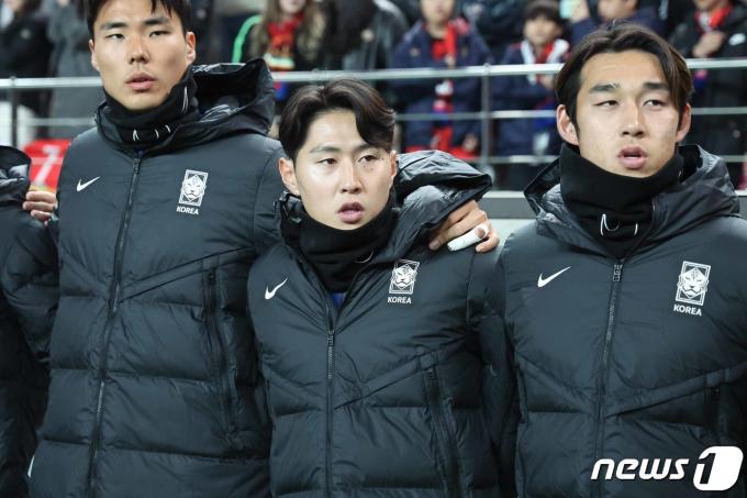[사진] 벤치에서 시작하는 이강인
