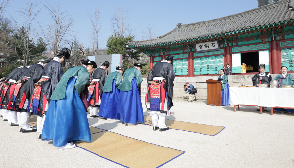 서울 시내 문화재 훼손 사건이 연달아 발생했다. 사진은 지난 14일 서울 종로구 성균관 비천당에서 열린 공자·유교 성현 추모 제례 '춘기석전'. /사진=뉴시스