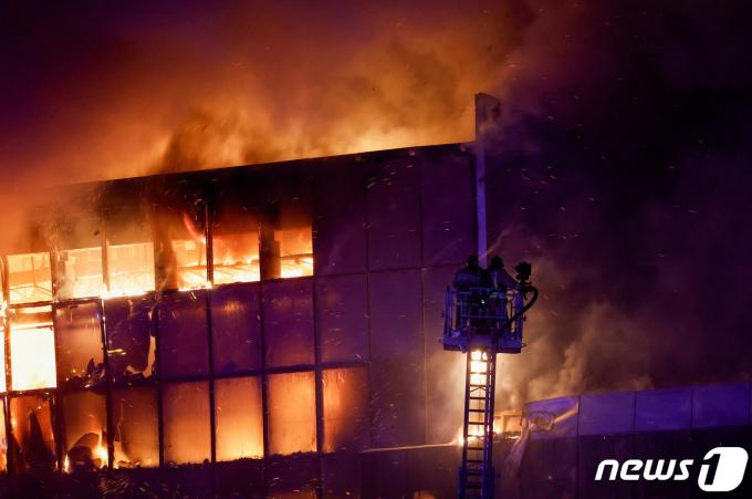 위의 장면을 확대한 모습. ⓒ 로이터=뉴스1 ⓒ News1 박형기 기자