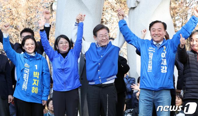 [사진] 의정부 지원 사격 나선 이재명 대표