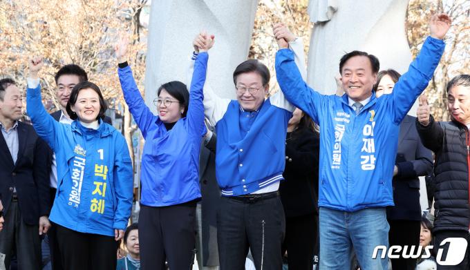 [사진] '의정부 지원 사격 나선 이재명 대표'