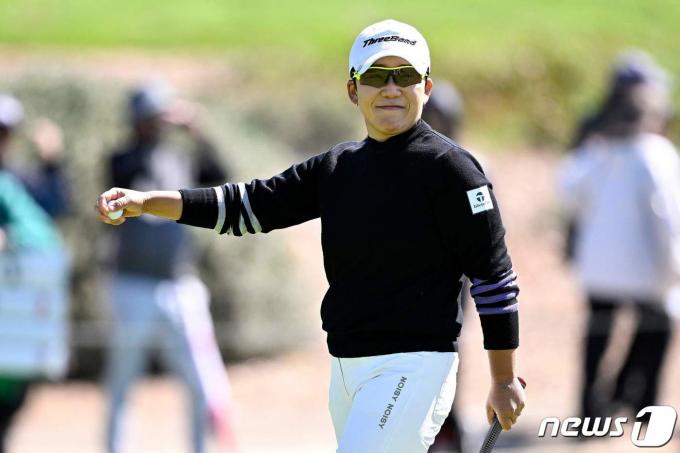 미국여자프로골프(LPGA) 투어 12승을 노리는 신지애. ⓒ AFP=뉴스1