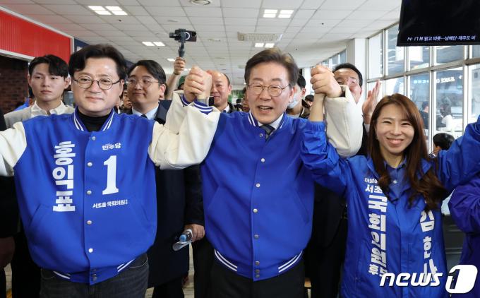 [사진] 주말 표심 공략 나선 이재명 대표