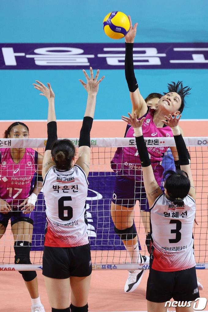 [사진] 김연경 '막을수 있으면 막아봐'