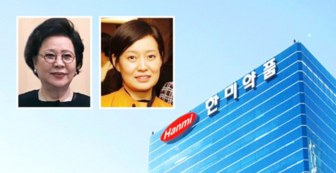 국민연금이 송영숙 한미그룹 회장(왼쪽)과 임주현 사장 측의 손을 들어주면서 한미사이언스 주주총회에서의 경영권 분쟁은 소액주주들이 중요한 역할을 할 것으로 관측된다. /사진=김은옥 기자