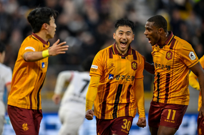 지난 3월10일 K리그1 강원전 광주FC 최경록이 골을 넣고 포요하고 있다./사진=광주FC