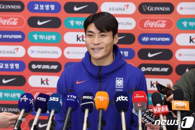 [사진] 박진섭 '무명 3부리거에서 A매치 데뷔골 기록'