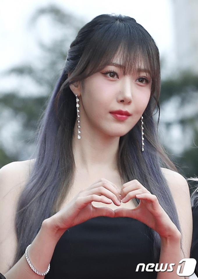 [사진] 비비지 신비, 얼음공주의 하트