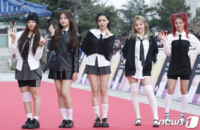 [사진] 라필루스, 유니버설 슈퍼스타 어워즈 나들이