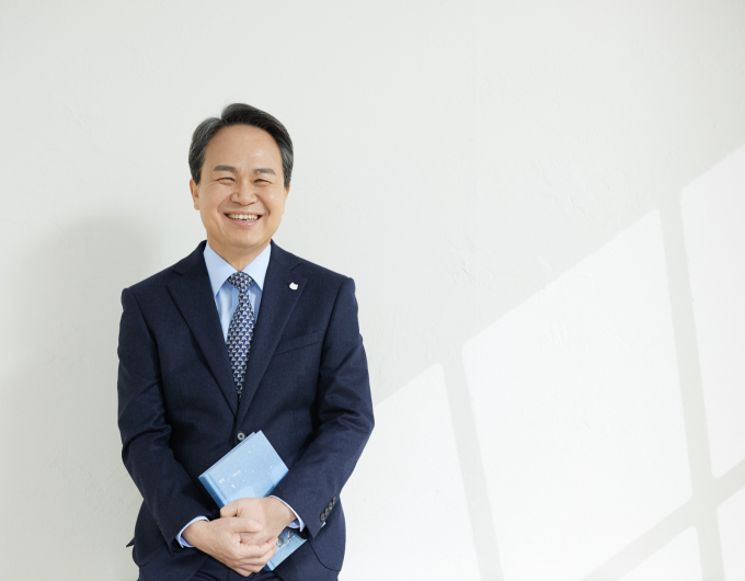 진옥동 신한금융그룹 회장./사진=신한금융