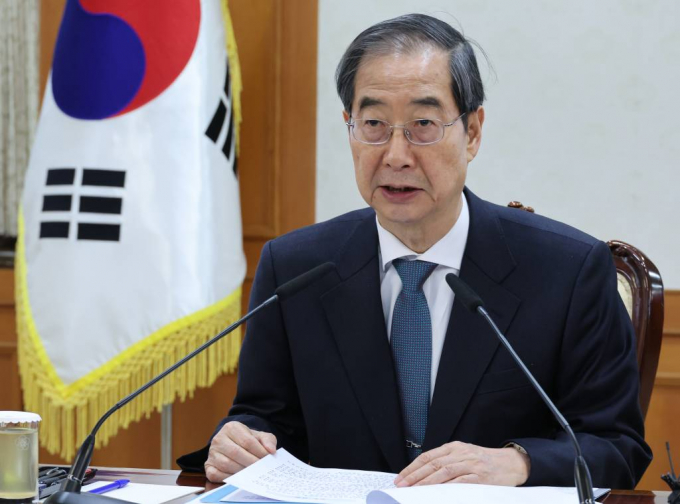 한덕수 국무총리가 "올해 '장애인 개인 예산제' 시범사업을 시작하겠다"고 밝혔다. 사진은 28일 서울 종로구 정부서울청사에서 열린 장애인정책조정위원회에 참석해 발언하고 있는 한덕수 총리. /사진= 뉴스1