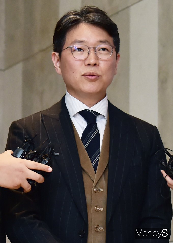 ▲ 소감전하는 임종훈 한미약품 사장
