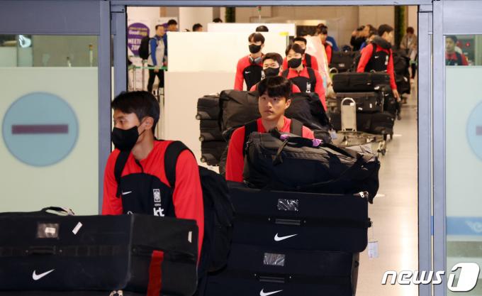 [사진] 축구올림픽대표팀 '금의환향'