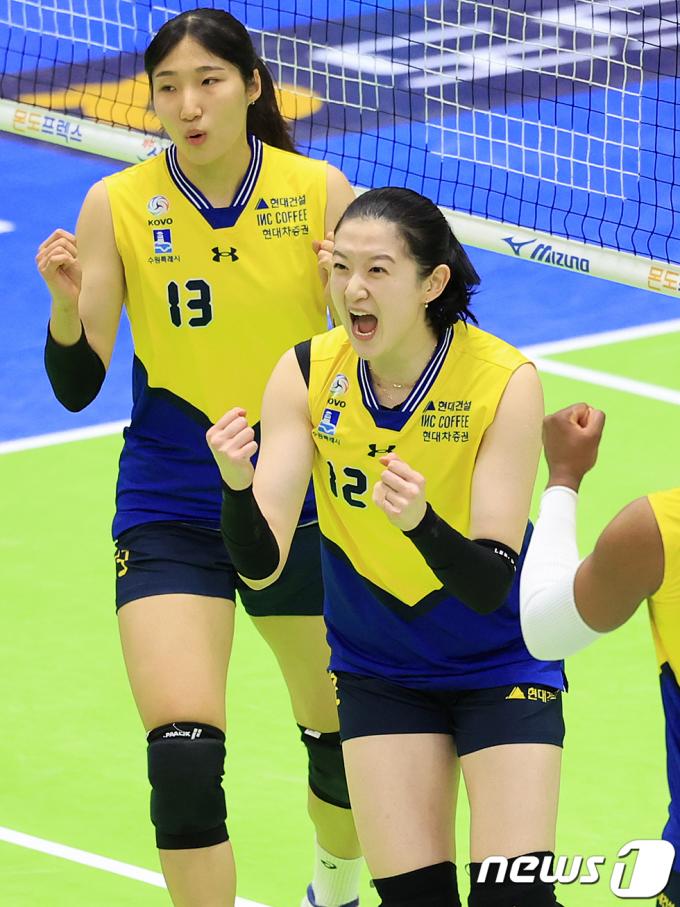 [사진] 이다현, 따라가자!