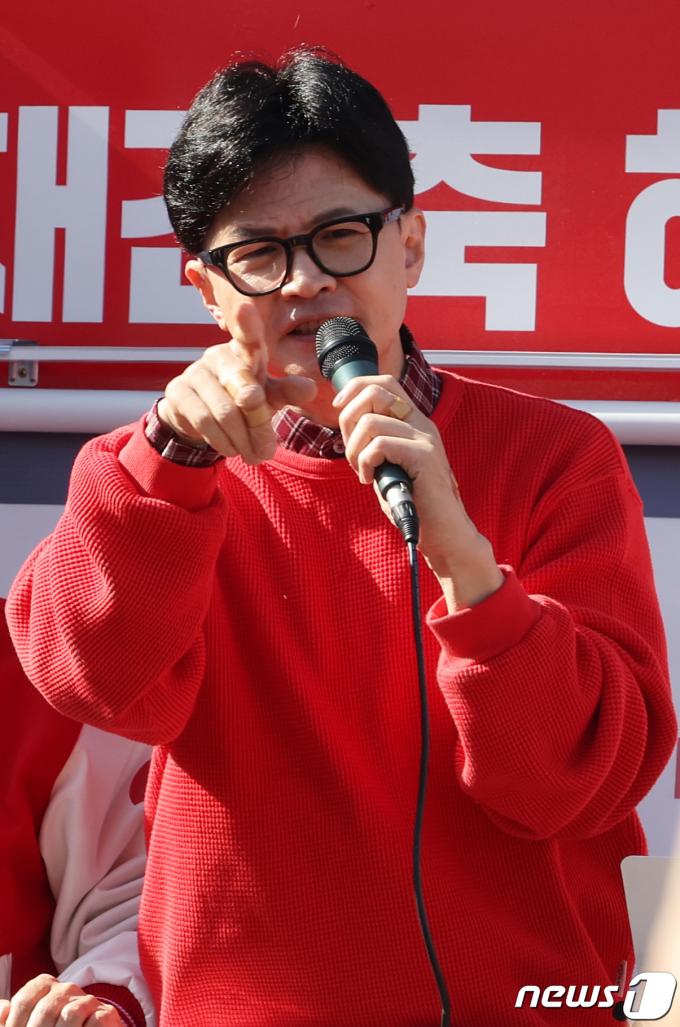 [사진] 지원 유세하는 한동훈
