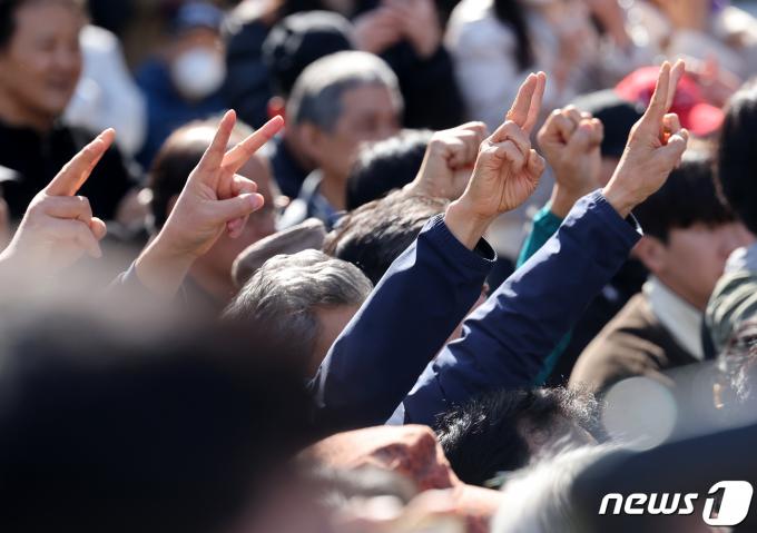 [사진] '기호 2번'
