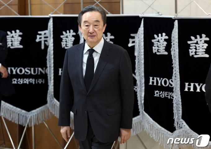 [사진] 조문 마친 신성수 고려산업 회장