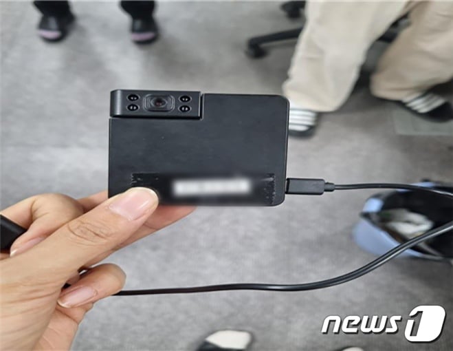 경남 양산시 덕계동 행정복지센터 사전투표소에서 발견된 불법 
