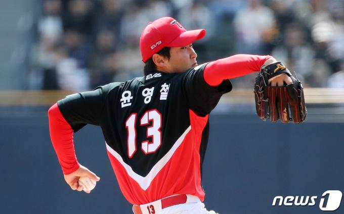 [사진] KIA 윤영철 '힘껏'