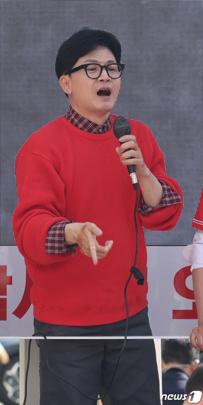 [사진] 지원 유세하는 한동훈