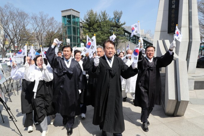 3월 31일 오후 2시 군포역 앞 항일독립만세운동 기념탑 일대에서 105주년 '군포 3·31만세운동 기념행사'가 열렸다. / 사진제공=군포시