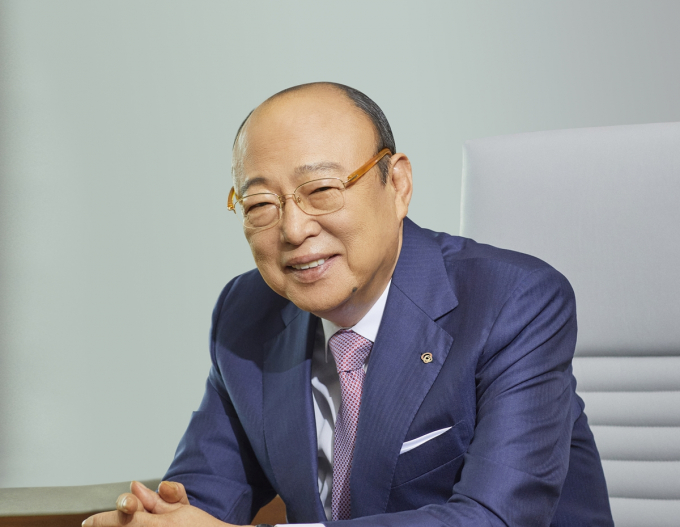 김승연 한화그룹 회장(사진)이 우주 사업을 확대한다. /사진=한화그룹 제공