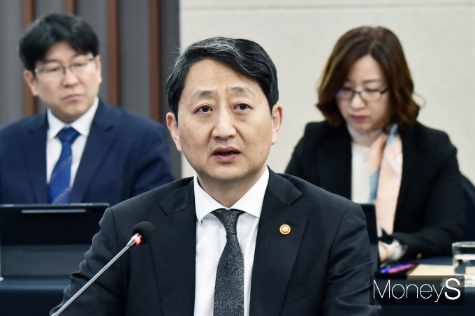 [머니S포토] 안덕근 