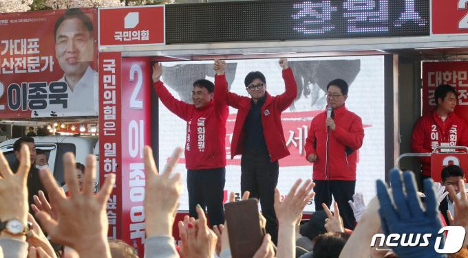 [사진] 창원 찾은 한동훈 위원장