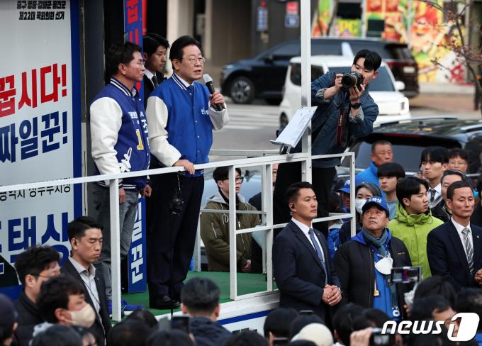 [사진] 이재명, 인천 지원유세
