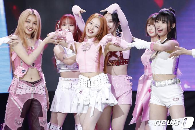 [사진] 유니스, 노래하는 핑크 요정들
