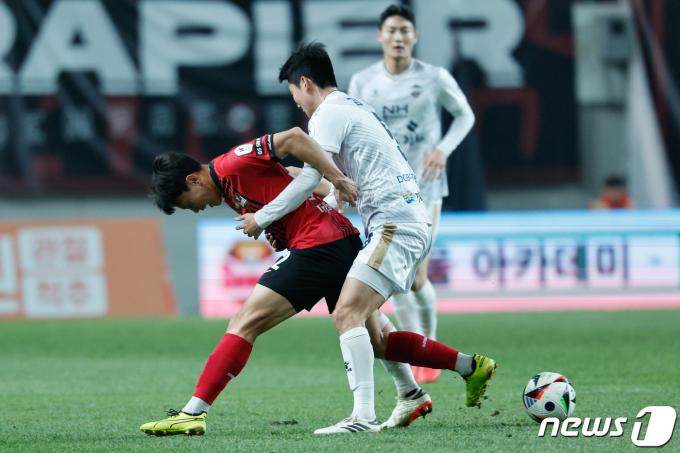 [사진] 조영욱 '너무하잖아'