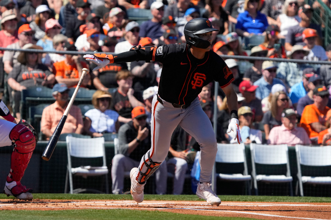맷 채프먼(샌프란시스코 자이언츠)이 미국 프로야구 메이저리그에서 순조로운 출발을 보내는 이정후에게 찬사를 보냈다. 사진은 지난달 21일 LA에인절스전에 출전한 이정후. /사진=로이터