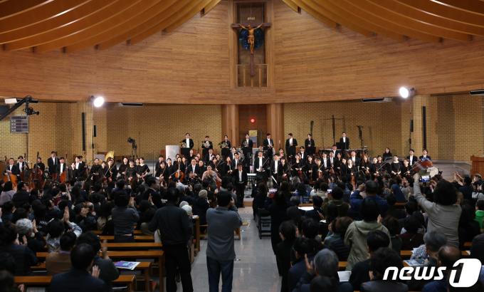 [사진] 충북도립교향악단 특별연주회