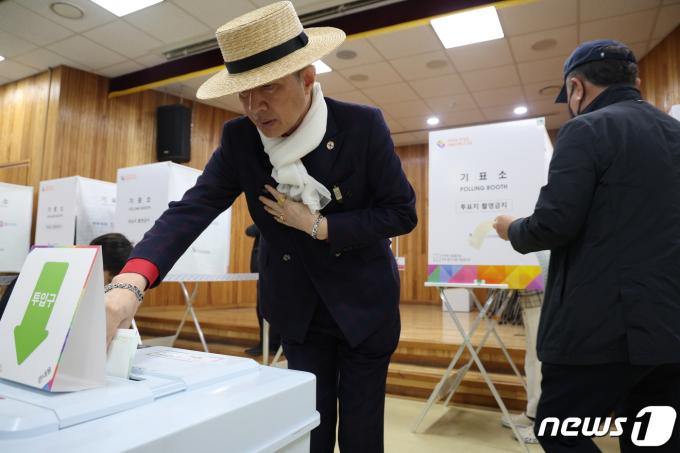 [사진] 총선 사전투표 오늘부터 이틀간
