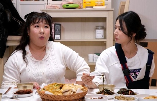 김민경이 송병철과 커플연기를 할때 이성으로 좋아했다고 밝혀 관심이 모아졌다. /사진='사장님 귀는 당나귀 귀' 제공