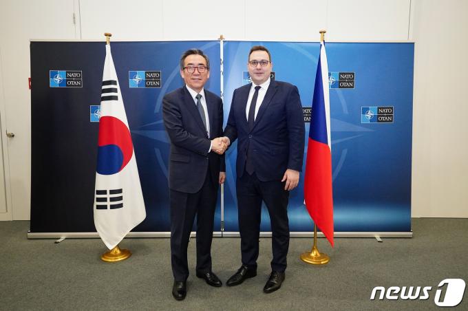 조태열 외교부 장관, 얀 리파브스키 체코 외교장관.(외교부 제공)