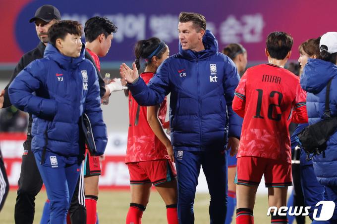 [사진] 대한민국 여자축구, 필리핀 상대 친선전 3-0 승리