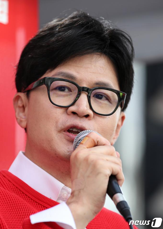 [사진] 발언하는 한동훈 위원장