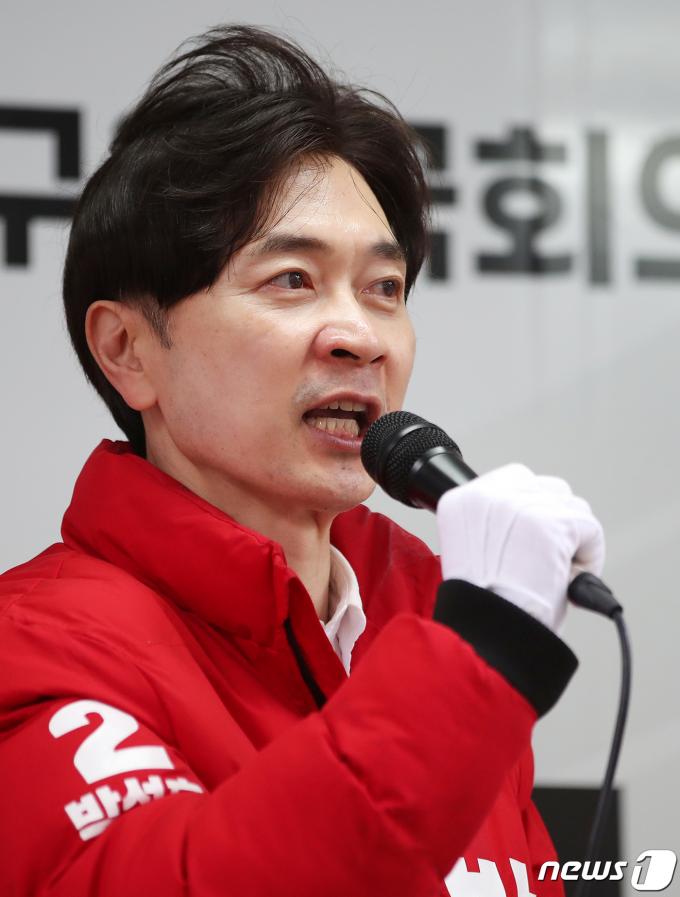 [사진] 부산 북구에 지지 호소