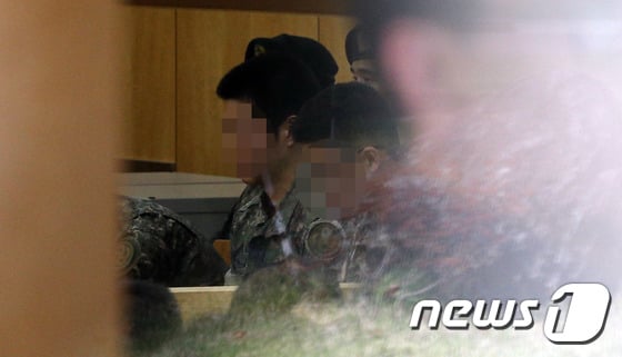가해자인 이 병장 등 구속 피고인 5명이 육군 제3군사령부 보통군사법원에서 재판을 받고 있다. ⓒ News1