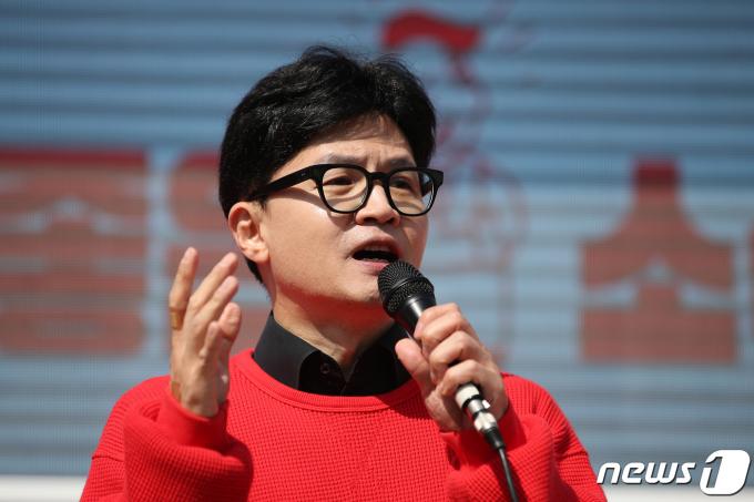 [사진] 지지 호소하는 한동훈 위원장