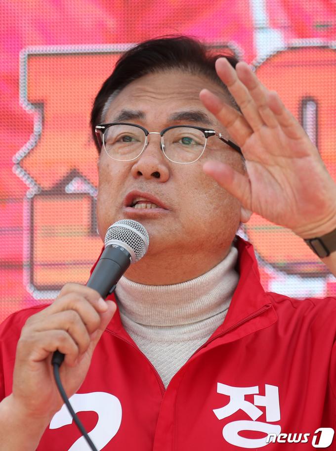 [사진] 정진석 후보 '지지 호소'