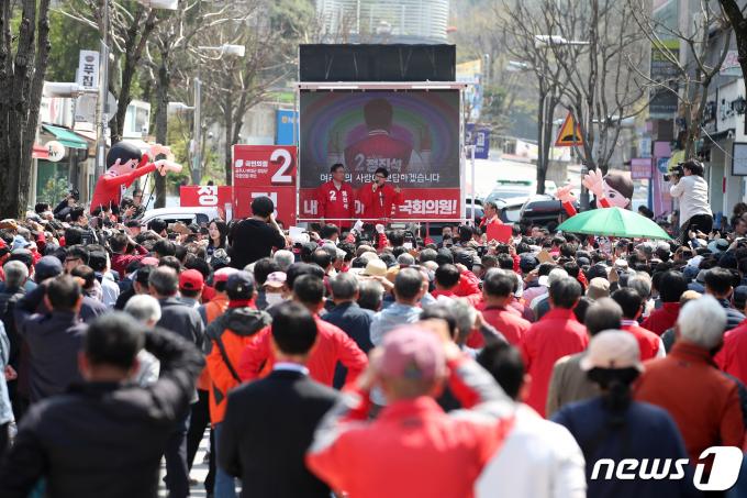 [사진] 공주 찾아 민심에 호소하는 한동훈 위원장