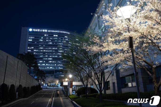 [사진] '전공의 이탈' 대형병원 적자