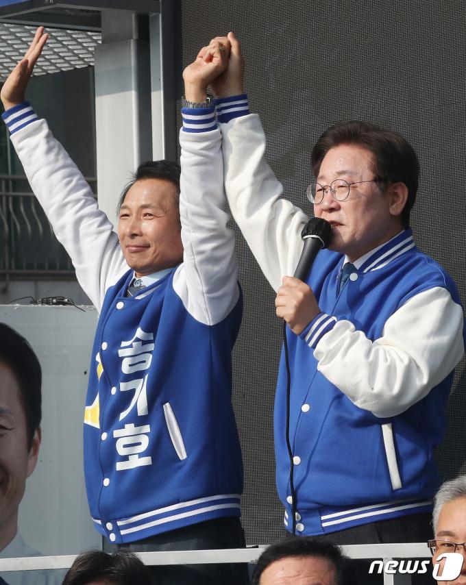 [사진] 송기호 후보 지지 호소하는 이재명 대표