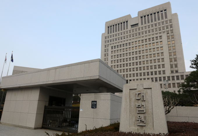 성과평가를 하지 않은 직원에게도 성과급을 지급해야 한다고 대법원이 판단했다. 사진은 대법원 전경. /사진=뉴스1